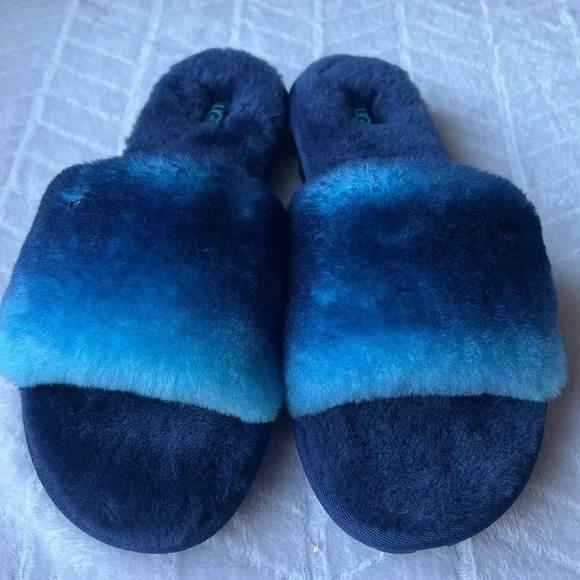 UGG Cozztte Genuine Shearling Slipper